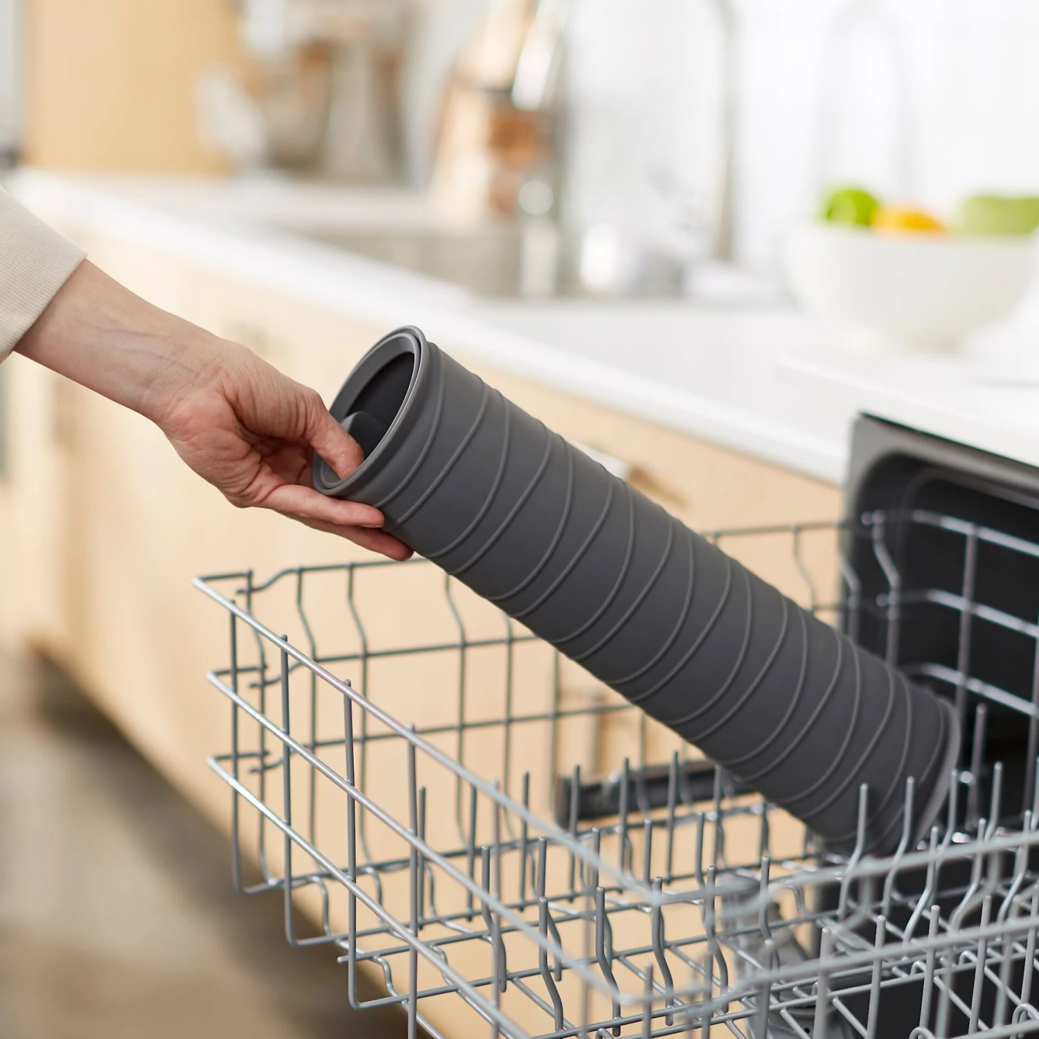 Frisco Silicone Dog & Cat Food Mat 5 Frisco Silicone Dog & Cat Food Mat - Image 5