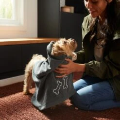 Frisco Embroidered Pawprint Microfiber Dog Bath Towel -Frisco 269029 PT4. AC SS1800 V1624553208