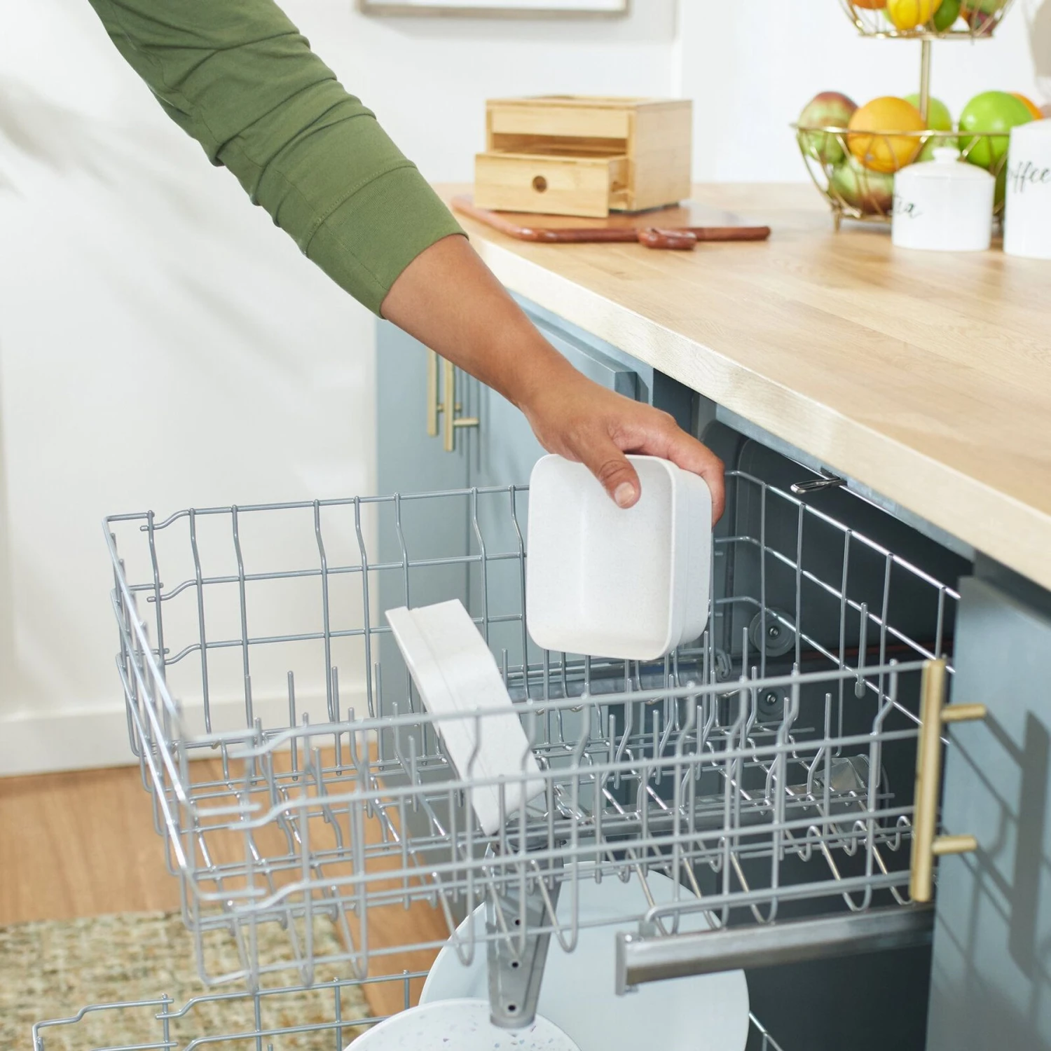 Frisco Elevated Non-Skid Bamboo Melamine Bowl Double Diner With Bamboo Stand 4 Frisco Elevated Non-Skid Bamboo Melamine Bowl Double Diner With Bamboo Stand - Image 4